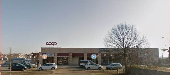 93m² Commercial property in Adria, Italy No. 55212 2