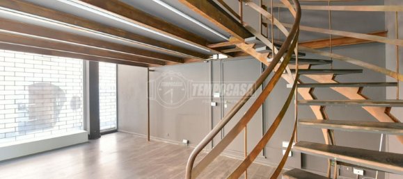 Gewerbliche Immobilie in Como, Italy 150m², Nr. 194141 5