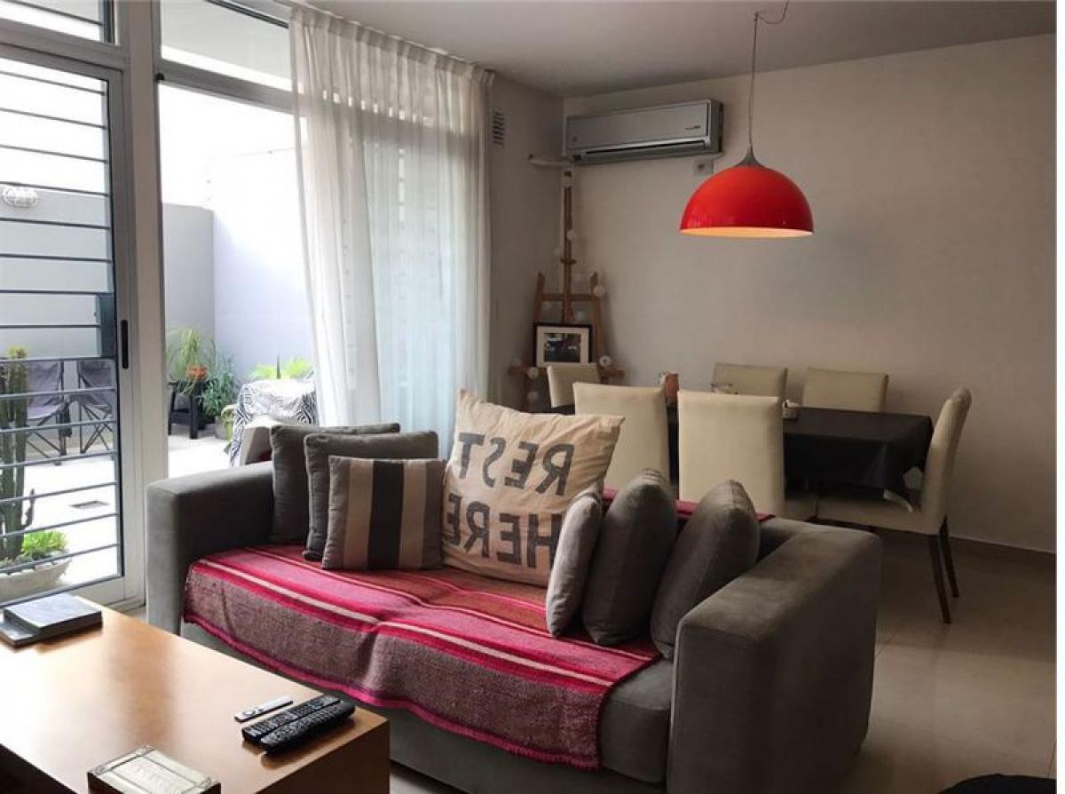 Studio in Buenos Aires, Argentina No. 91957