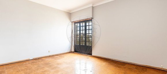 4 bedrooms House in Corroios, Portugal No. 188558 19