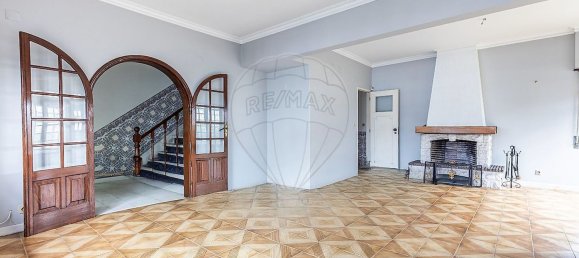 4 bedrooms House in Corroios, Portugal No. 188558 6