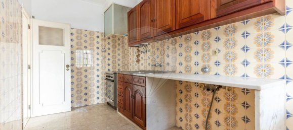 4 bedrooms House in Corroios, Portugal No. 188558 13