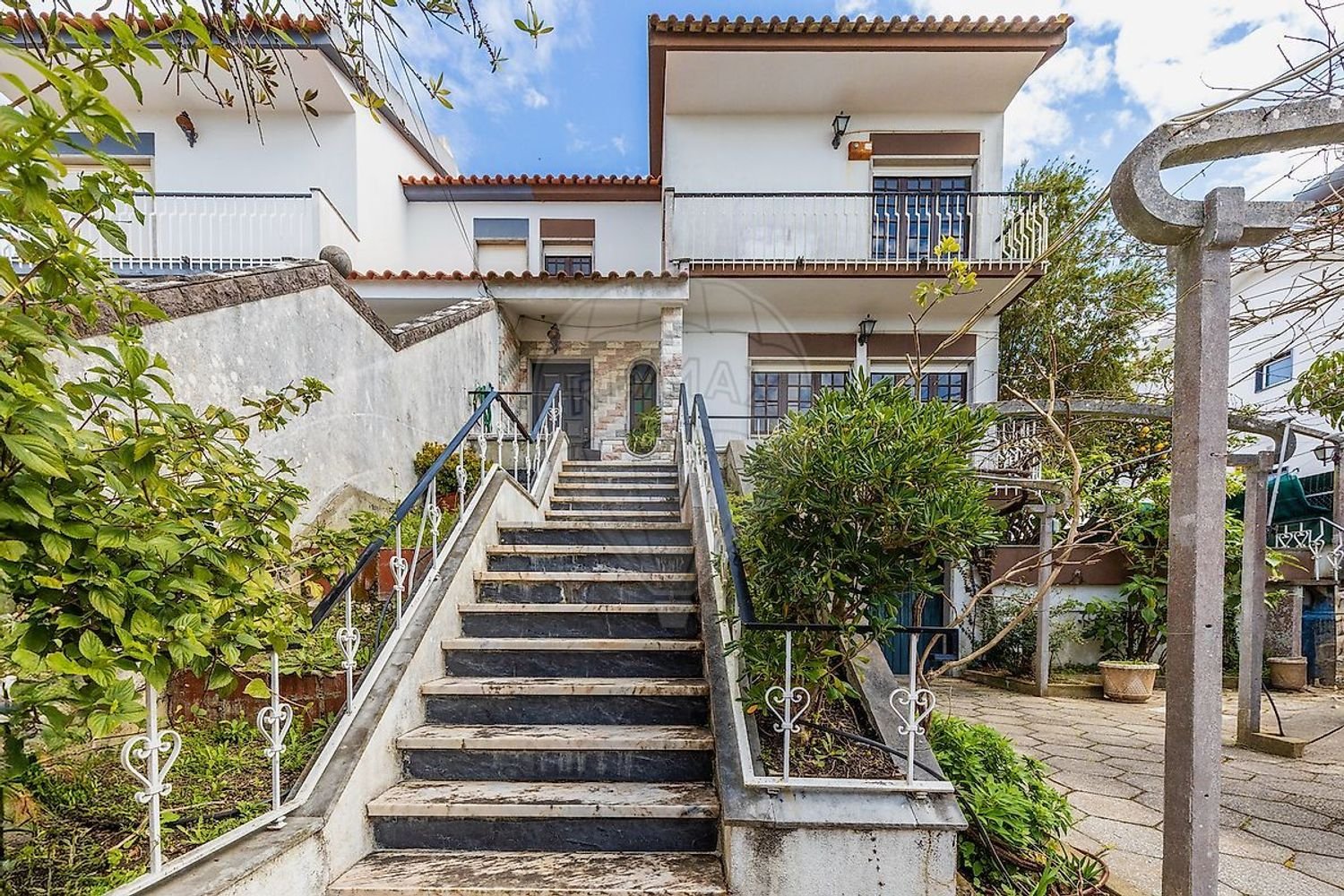 4 bedrooms House in Corroios, Portugal No. 188558