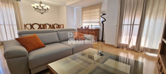 Apartamento de 2 dormitorios en València, Spain No. 140796 33