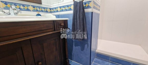 Apartamento de 2 dormitorios en València, Spain No. 140796 7