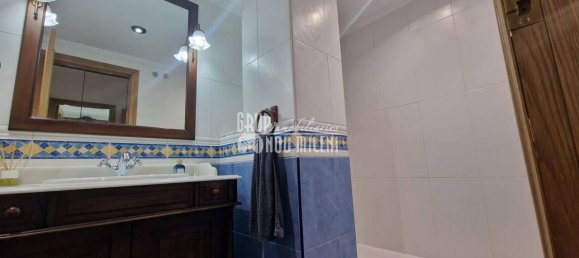 Apartamento de 2 dormitorios en València, Spain No. 140796 5