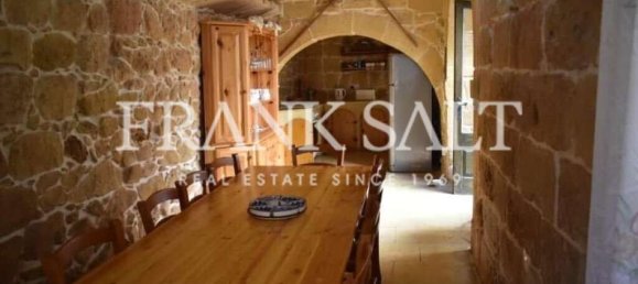 4 غرف نوم مزرعة في Munxar, Malta رقم 5434 4