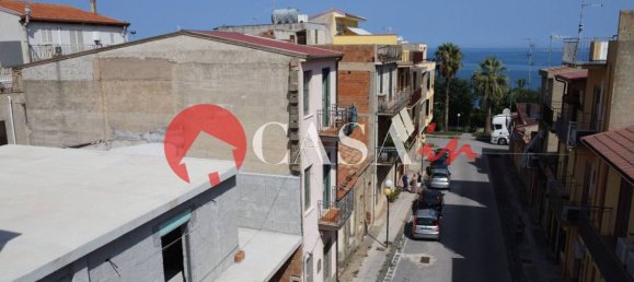 3 bedrooms House in Acquedolci, Italy No. 321021 2