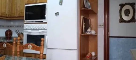 Apartamento de 3 dormitorios en Mancha Real, Spain No. 142850 8