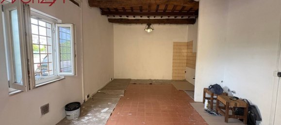 4 غرف نوم شقة في Lucca, Italy رقم 360060 5