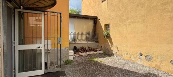 4 غرف نوم شقة في Lucca, Italy رقم 360060 14