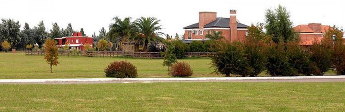  Land in Buenos Aires, Argentina No. 110358