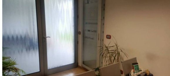 139m² Office in Grottammare, Italy No. 316465 7