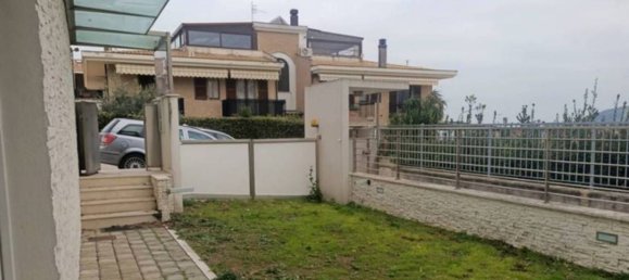139m² Office in Grottammare, Italy No. 316465 10