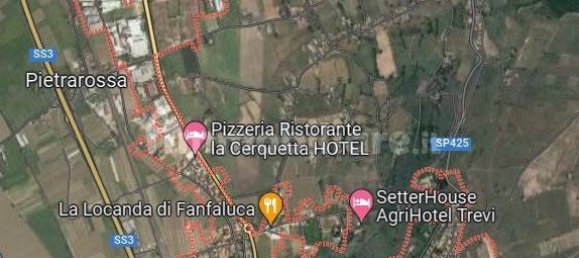 Imóvel comercial de 3 divisões em Trevi, Italy N.º 277167 6