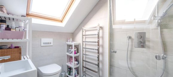 3 bedrooms House in London, United Kingdom No. 12163 7