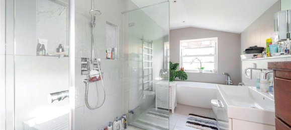 3 bedrooms House in London, United Kingdom No. 12163 5