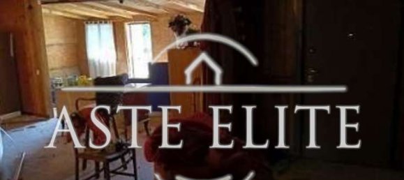 5 rooms Apartment in Aprilia, Italy No. 98647 7