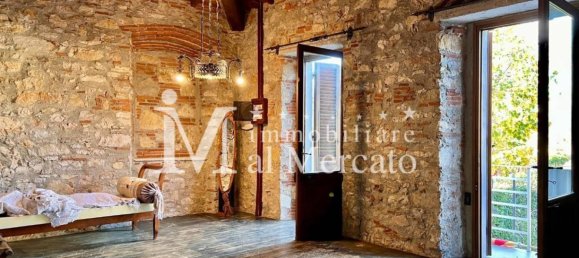 4 bedrooms House in Viareggio, Italy No. 39662 49