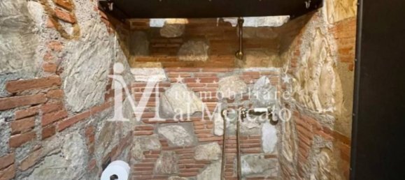 4 bedrooms House in Viareggio, Italy No. 39662 16