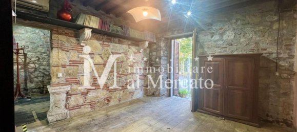 4 bedrooms House in Viareggio, Italy No. 39662 9