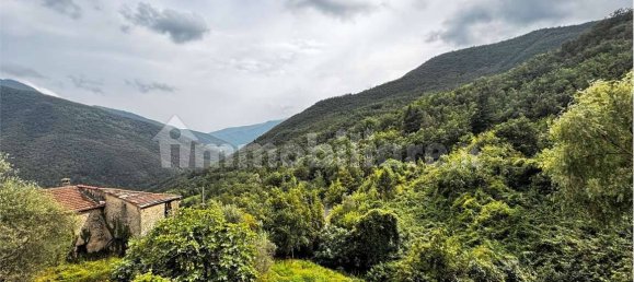 Дом с 4 спальнями в Армо, Италия № 129251 9