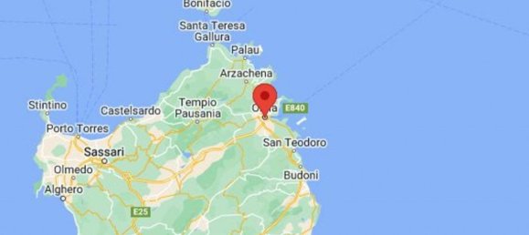 Bureau à Olbia, Italy 89m² No. 372006 10