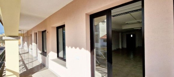 Bureau à Olbia, Italy 89m² No. 372006 5