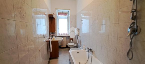 Apartamento de 4 divisões em Turin, Italy N.º 214596 22