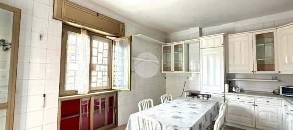 5 Schlafzimmer Wohnung in Naples, Italy, Nr. 326324 3