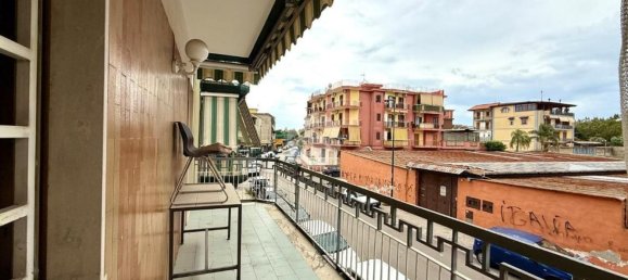 5 Schlafzimmer Wohnung in Naples, Italy, Nr. 326324 20