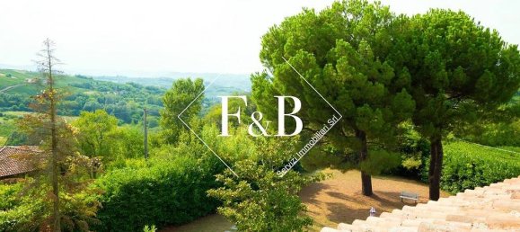 9 chambres Villa à Castel Boglione, Italy No. 336642 5