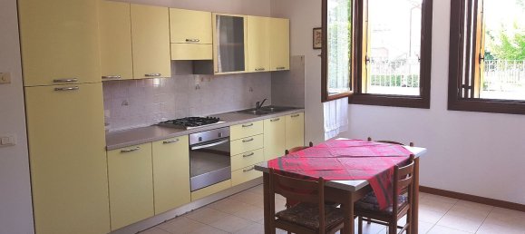 2 bedrooms Apartment in Costabissara, Italy No. 363598 3