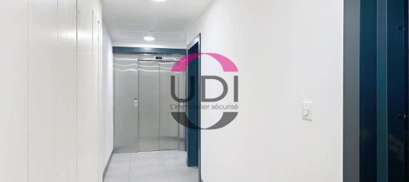 Dúplex de 4 dormitorios en Alfortville, France No. 129741 13