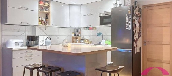 Dúplex de 4 dormitorios en Alfortville, France No. 129741 5