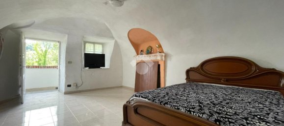 Casa de 5 divisões em Castelnuovo Nigra, Italy N.º 139614 24