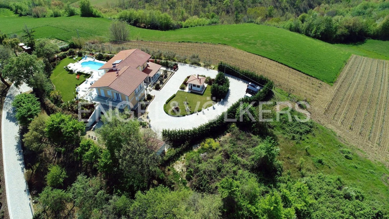 8 chambres Villa à Cossignano, Italy No. 132753