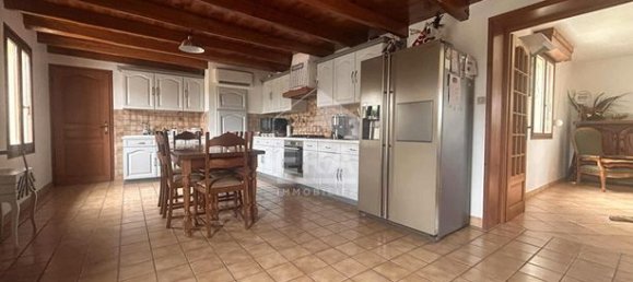 Casa de 3 dormitorios en Saint-Folquin, France No. 309804 4