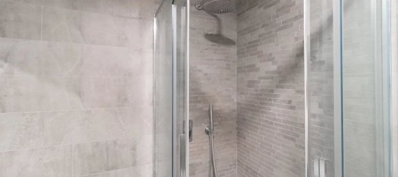 3 bedrooms Apartment in Milan, Italy No. 373167 15