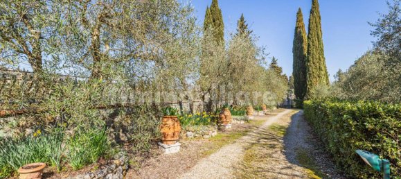 5 bedrooms Villa in Impruneta, Italy No. 237961 17