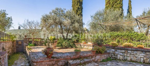 5 bedrooms Villa in Impruneta, Italy No. 237961 33