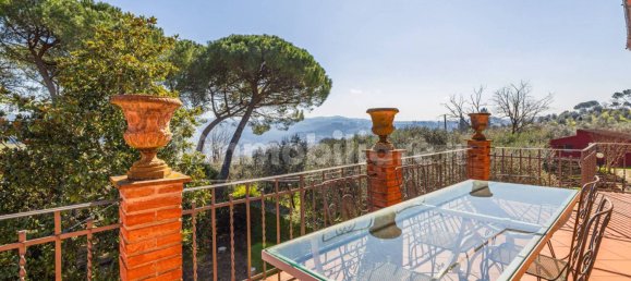 5 bedrooms Villa in Impruneta, Italy No. 237961 15