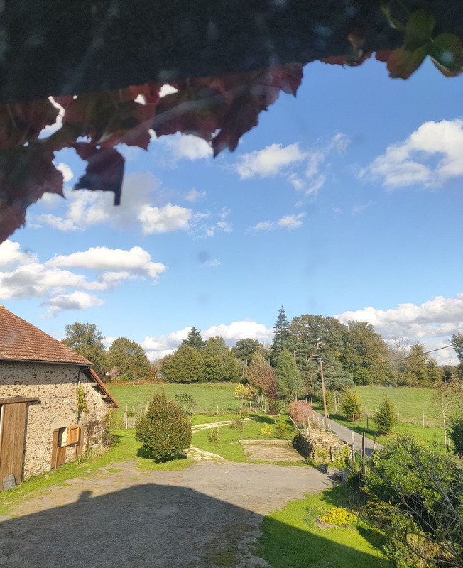 4 غرف نوم منزل في Champsac, France رقم 98215