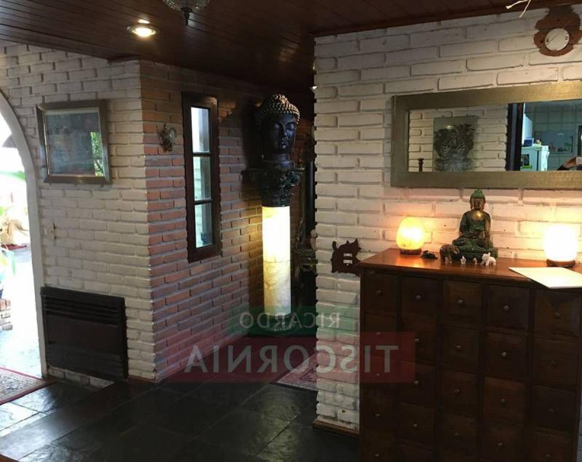 5 bedrooms House in Tigre, Argentina No. 11494