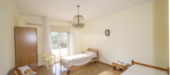 3 bedrooms Apartment in Messina, Italy No. 162577 6