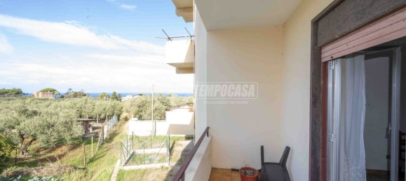 3 bedrooms Apartment in Messina, Italy No. 162577 12