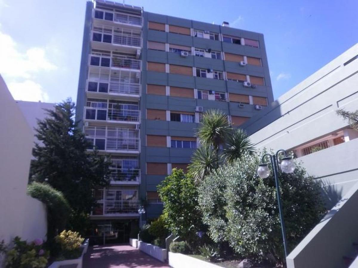 3 bedrooms House in General San Martin, Argentina No. 60104