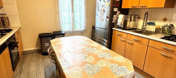 4 bedrooms Villa in Les Pavillons-sous-Bois, France No. 151781 5