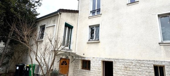 4 bedrooms Villa in Les Pavillons-sous-Bois, France No. 151781 2