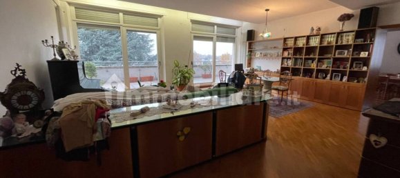 2 bedrooms Villa in Como, Italy No. 65186 9